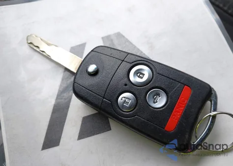 2011 Acura Tl 3.5 from USA, damaged, VIN 19UUA8F29BA006982